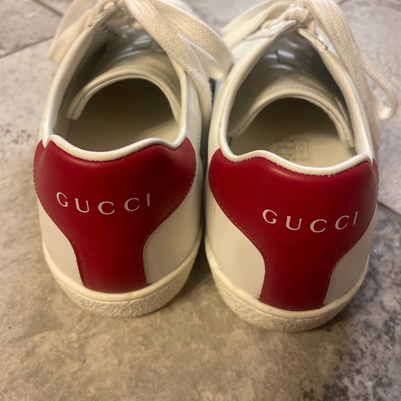 Gucci Sneakers - Picture 5 of 6